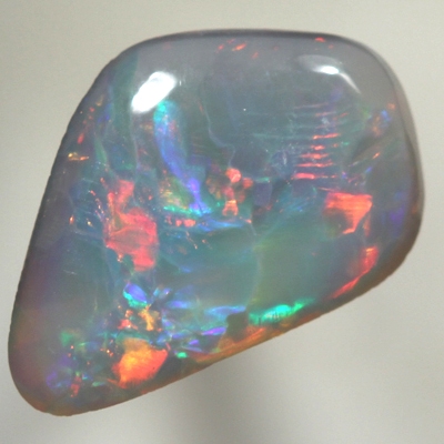 SOLID SEMI BLACK OPAL Bright and crisp red fire